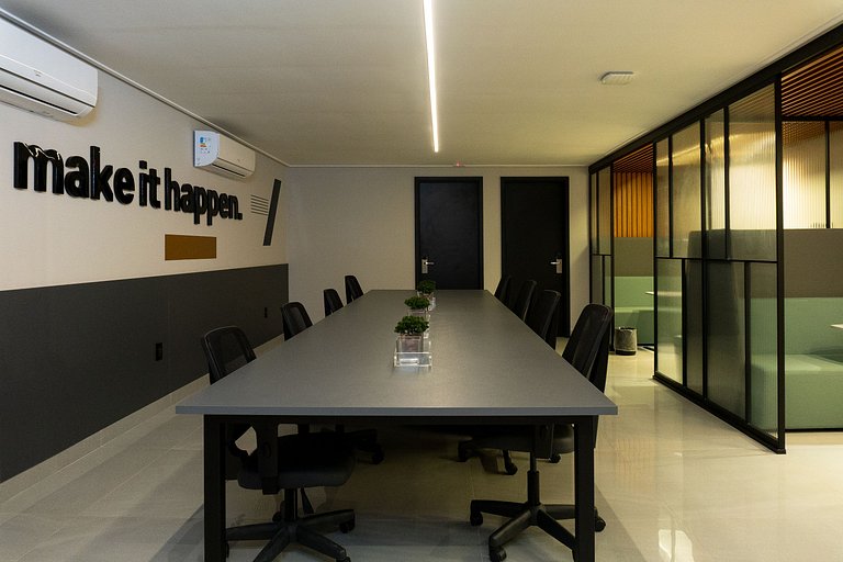 Flats Move - By EasyHost