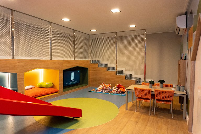 Studio Move 716 - By EasyHost