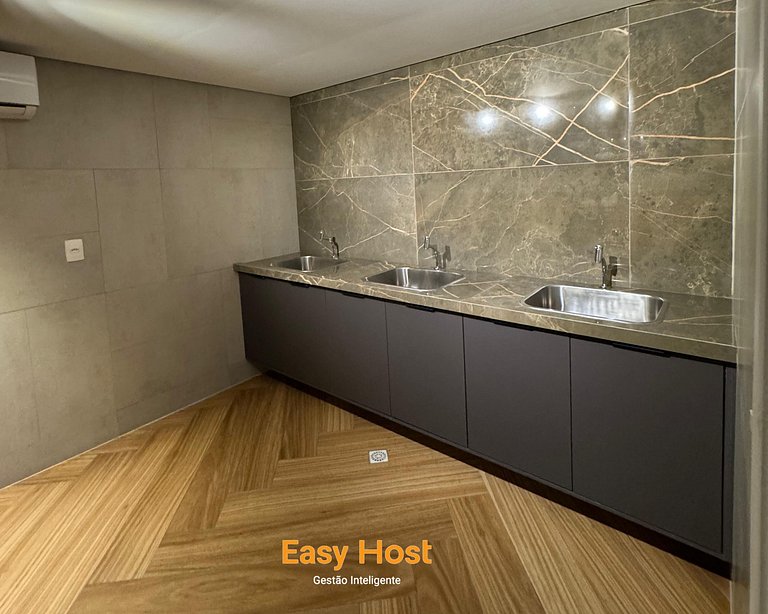 Lindo Studio Ozean 205 - By EasyHost