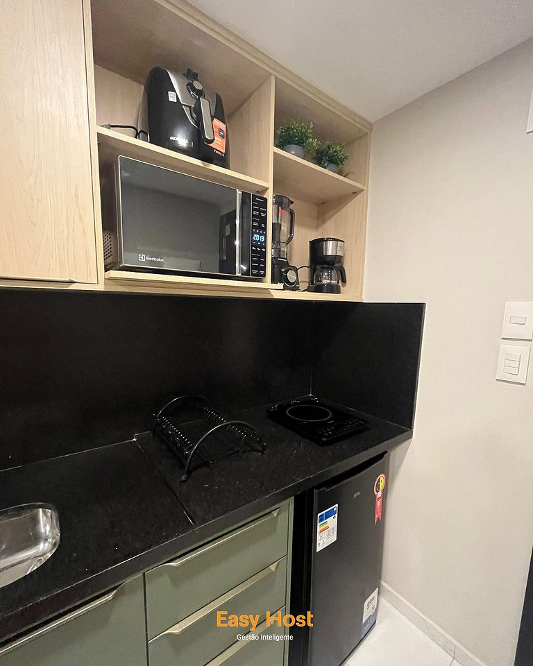 Studio Move 716 - By EasyHost