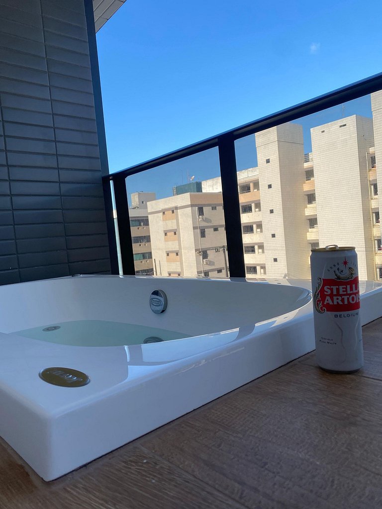 Tramonto 301 - Ap. Moderno c/ Banheira Privada