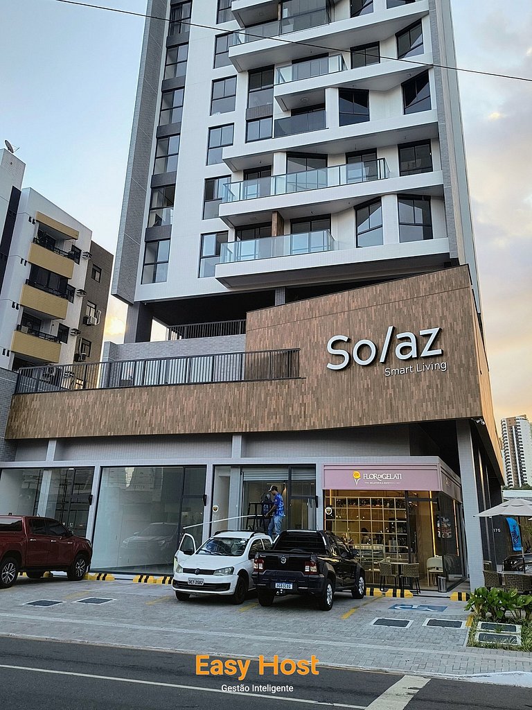 Solaz Smart Living Manaira - By EasyHost