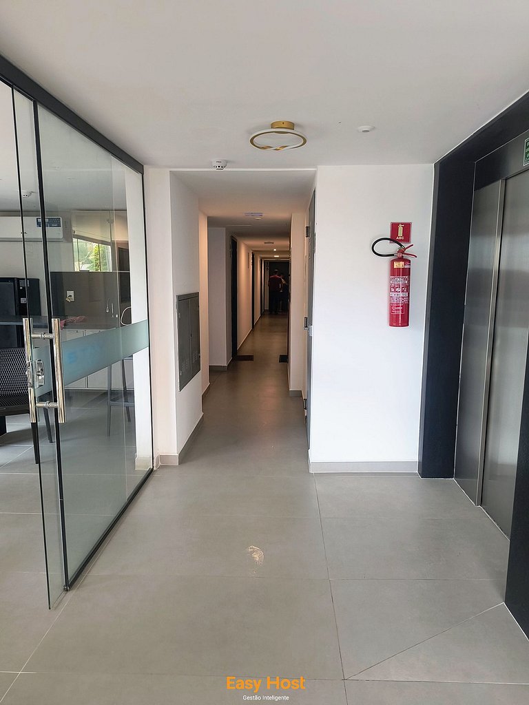 Stay Jardim 106 com Hidro Privativa - By EasyHost