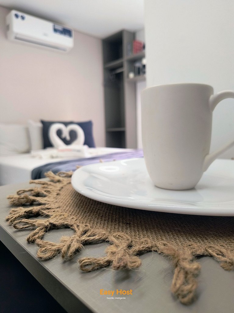 Stay Jardim 106 com Hidro Privativa - By EasyHost