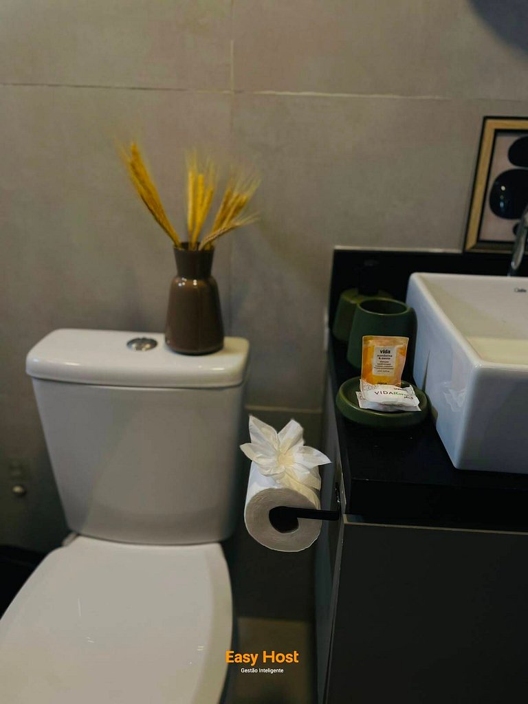 Stay Jardim 106 com Hidro Privativa - By EasyHost
