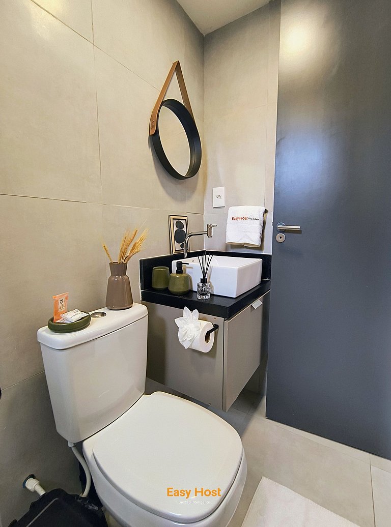 Stay Jardim 106 com Hidro Privativa - By EasyHost