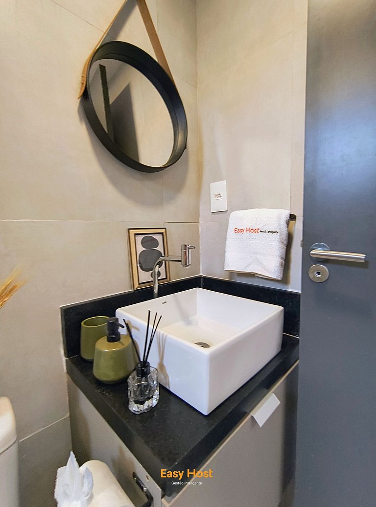 Stay Jardim 106 com Hidro Privativa - By EasyHost