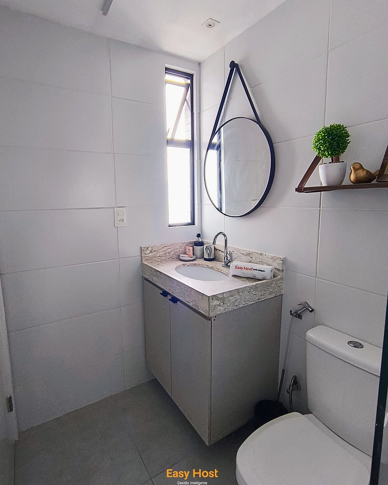 Studio 703. Neo Duos Intermares  - By EasyHost