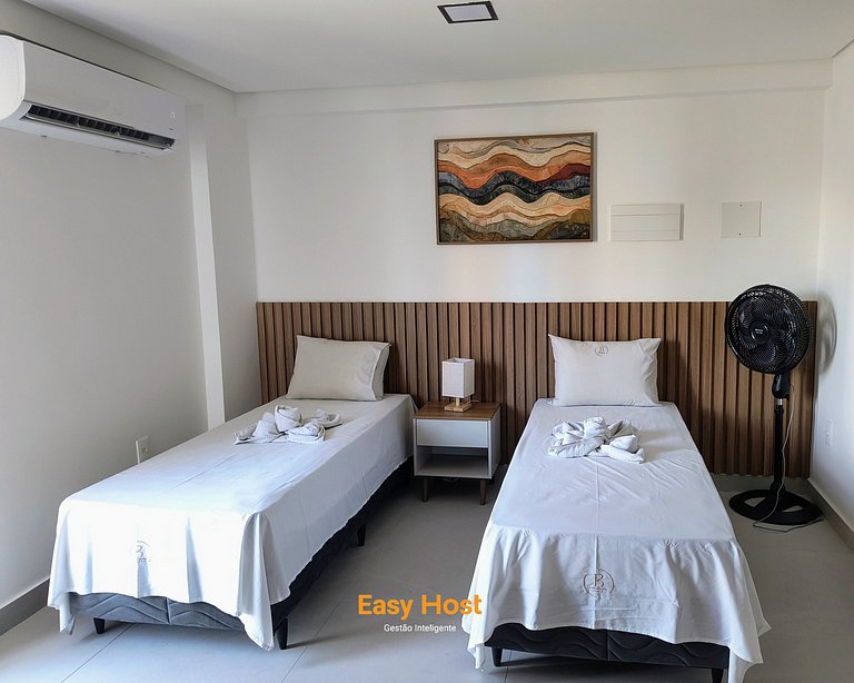 Studio 805 At Self - By EasyHost